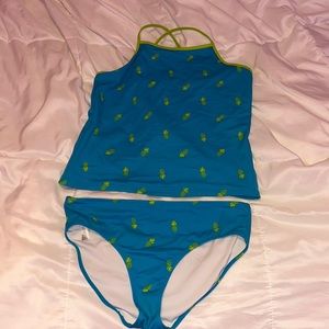 Girls Amazon essentials swim suit set